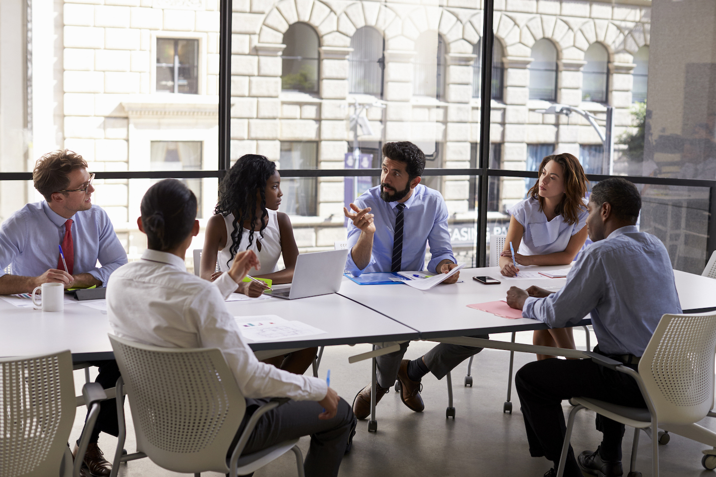 6 Tips to Make Meetings More Productive
