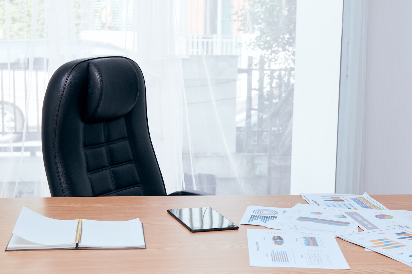 5 Signs You Need a Private Office