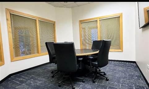 Small Meeting Room (Fillmore)